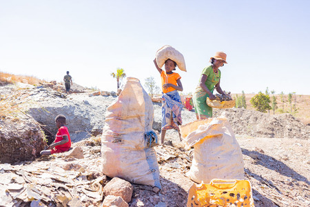 Madagaskar: Missio Österreich hilft Kindern aus Mica-Minen