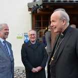 Österreichs Bischöfe treffen sich im Stift Michaelbeuern zu ihrer Herbstversammlung. Von links: Prof. Michael Rosenberger, Weihbischof Anton Leichtfried (St. Pölten), Kardinal Christoph Schönborn (Wien)