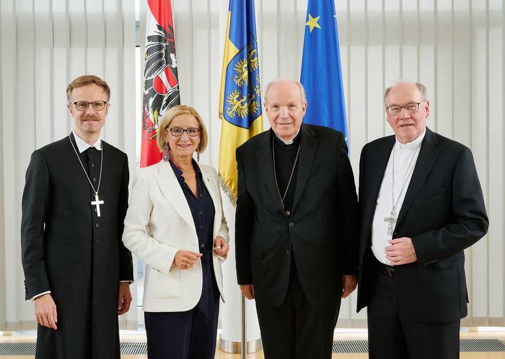 Ökumenisches Mittagessen mit Kardinal Schönborn, Landeshauptfrau Mikl-Leitner / NLK Pfeiffer Ökumenisches Mittagessen mit Kardinal Schönborn, Landeshauptfrau Mikl-Leitner, bischof Schwarz, Superintendent Müller-Marienburg