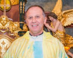 Zeljko Odobasic erhält Ehrenzeichen für die Idee de Priester-Nationalmannschaft