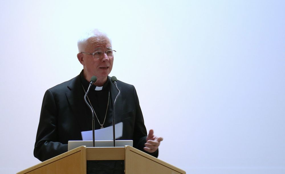 Erzbischof Franz Lackner / Erzdioezese Salzburg (eds) / Michaela Greil Lackner: Kirche muss sich mehr für Anders- und Nichtgläubige öffnen