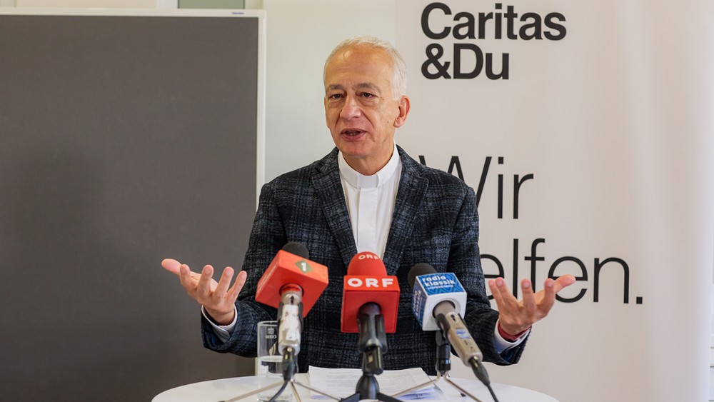SONNTAGSBLATT, Gerd Neuhold