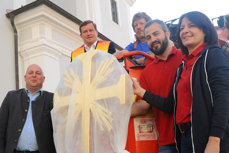 Freude über den erfolgreichen Abschluss der Renovierung des 'Doms der Wachau' / Diözese St. Pölten