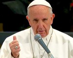 Papst Franziskus im Kolosseum