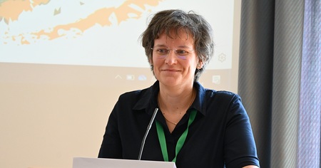 Theologin Csiszar: Bischofssynode vielleicht bald eine Art Kirchenrat