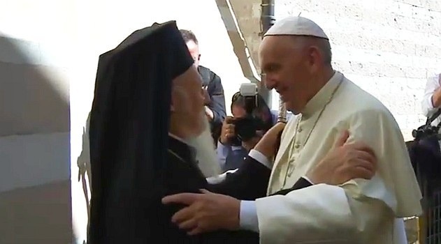 Patriarch Bartholomaios trauert um Papst Franziskus