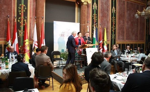 Nationales Gebetsfrühstück im Parlament / oevpklub.at