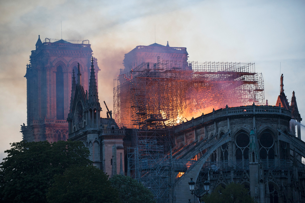 Notre-Dame brennt / Copyright 2019, KNA GmbH, www.kna.de, All Rights Reserved, Corinne Simon Brand der Kathedrale Notre-Dame in Paris am 15. April 2019.
