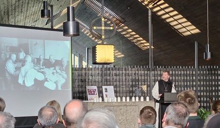 Gedenkstätte Dachau: OÖ-Ordensmann in 'Gedächtnisbuch' aufgenommen